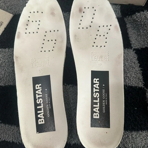 Golden Goose BallStar Sneakers with Gold Star and red bottoms size 37 - Picture 11 of 12